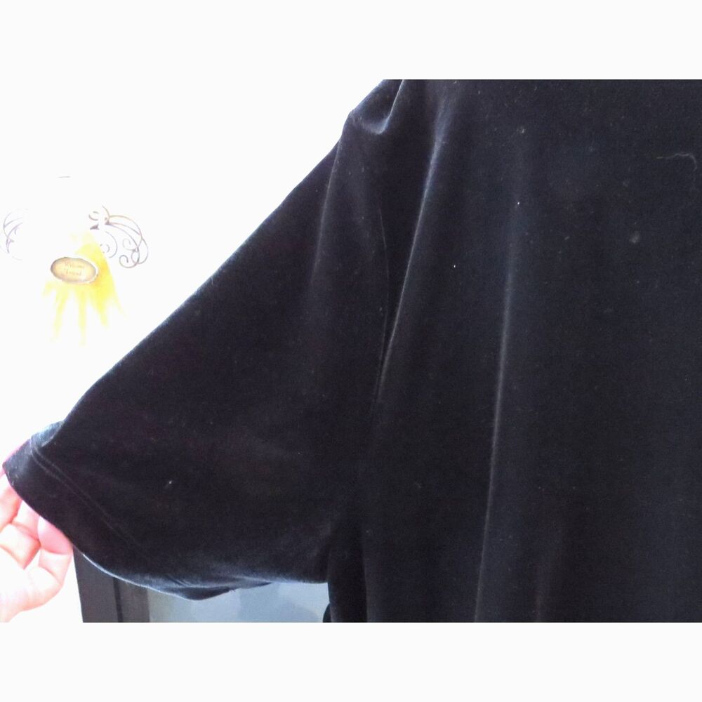Vintage T & Company Beaded Black Velvet Pullover Top size** read** 2X EUC - Picture 4 of 8
